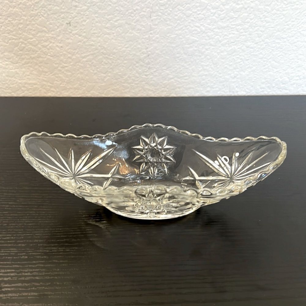 Vintage Glass Oblong Dessert / Sundae Dish